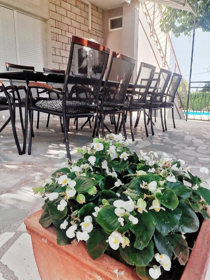 Villa Roso คาชเตลา ภายนอก รูปภาพ